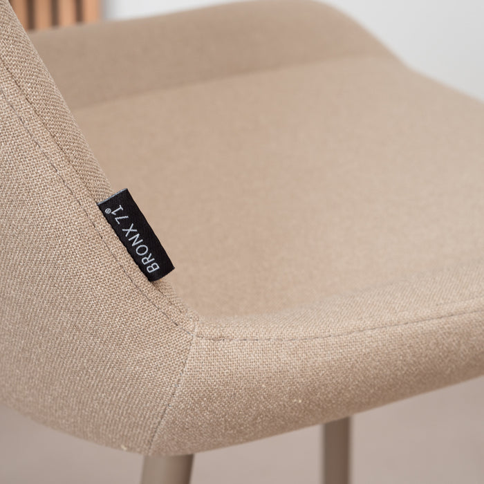 Bronx71 Scandinavische barkruk Maud gerecyclede stof taupe 74 cm -