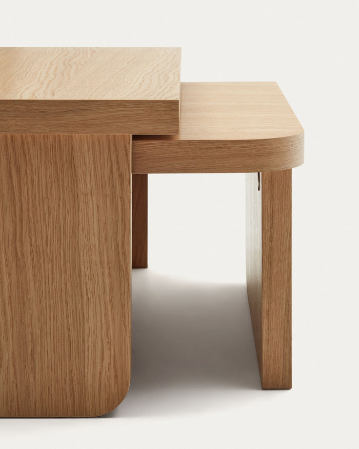 Kave Home - Oaq set van 2 salontafels in eiken fineer met natuurlijke