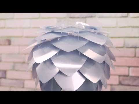 Umage Silvia Medium vloerlamp brushed brass - met tripod zwart - Ø 50