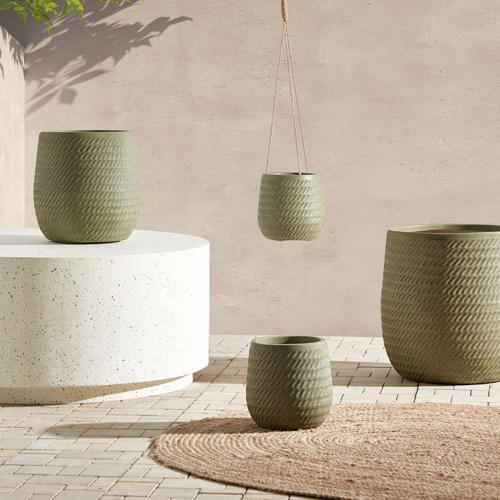 Beliani - LIVADIA - Bloempot - Groen - 27 cm - Vezelklei