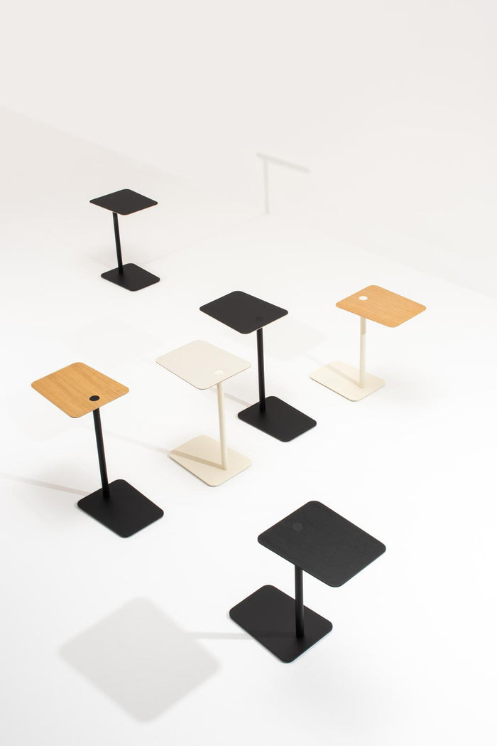 Gazzda Loop bijzettafel zwart gelakt eiken