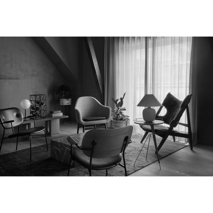 Audo Copenhagen Co fauteuil gestoffeerd Moss 022 naturel eiken