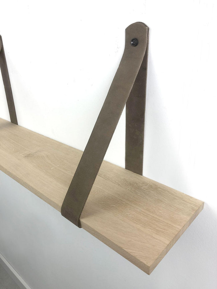 Woodbrothers Eiken 18mm wandplank recht 90x30cm + leren riem bruin