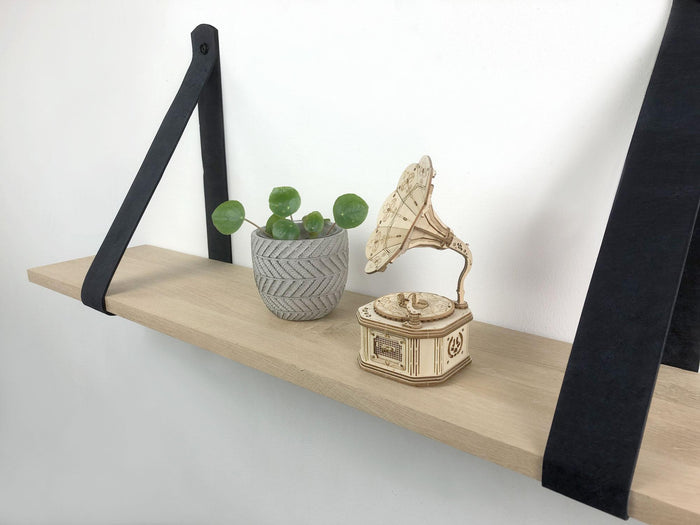 Woodbrothers Eiken 18mm wandplank recht 110x20cm + leren riem zwart