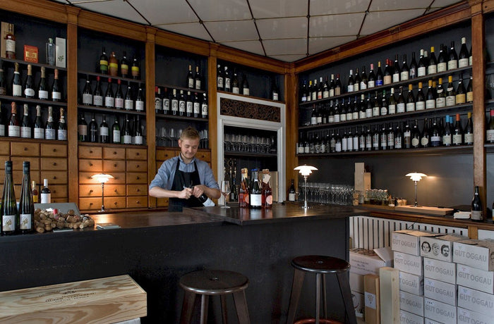 Louis Poulsen PH 3,5-2,5 tafellamp glas, zwart gemetaliseerd