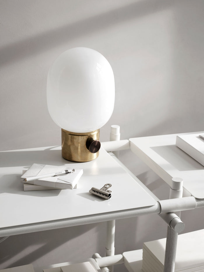 Audo Copenhagen JWDA tafellamp Alabaster White