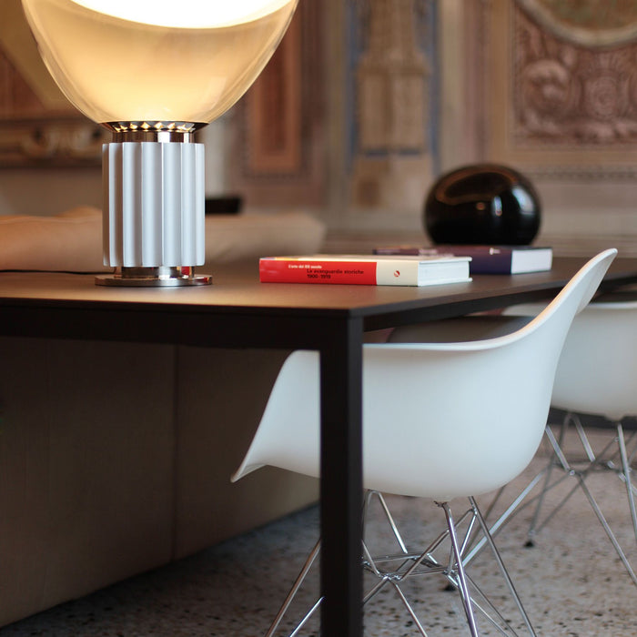 Flos Taccia tafellamp Glass LED zwart