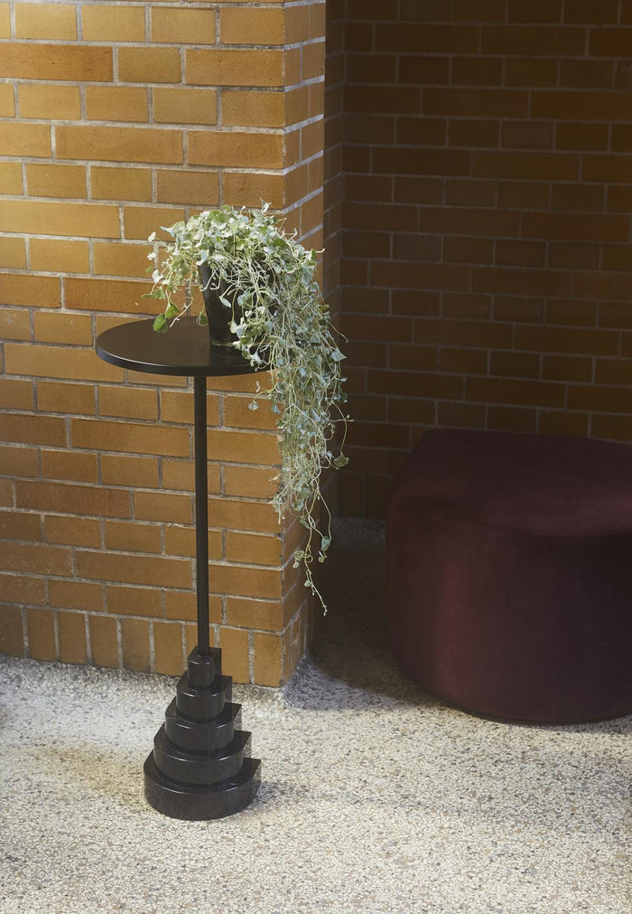 Stilla poef antraciet