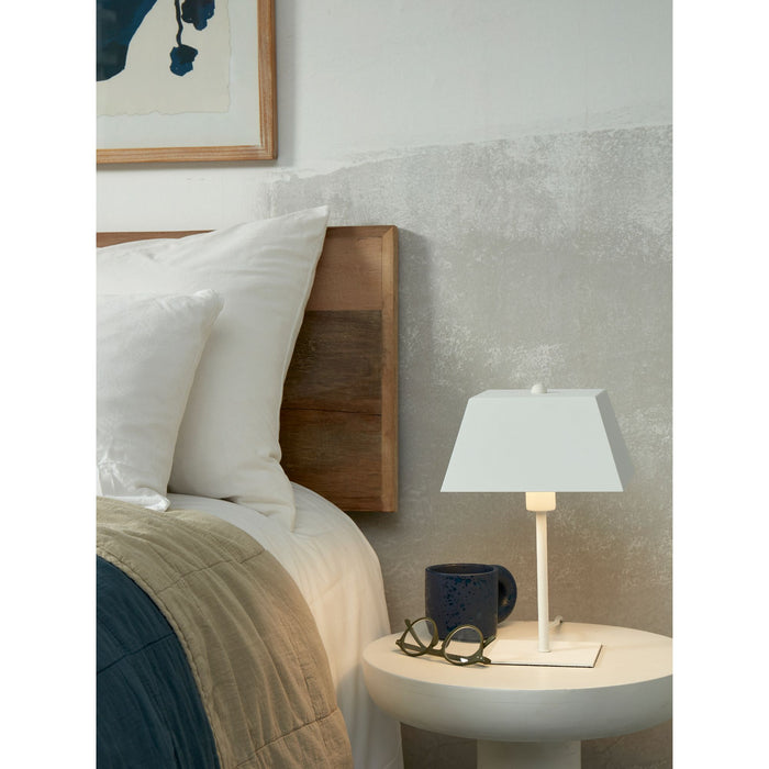 it's about RoMi Tafellamp Perth - Wit - 20x20x31cm