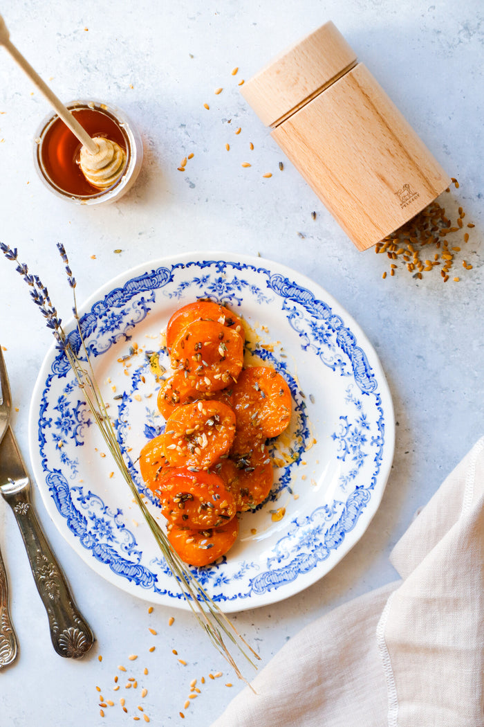 Peugeot Naka lijnzaadmolen - hout - met doseerlepel