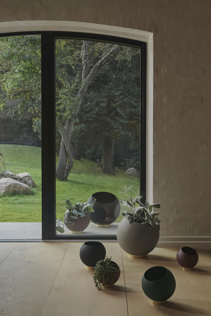 Globe bloempot Ø21 zwart