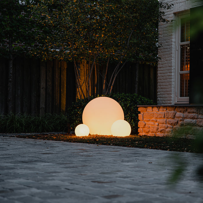 QAZQA Moderne buitenlamp wit 25 cm IP65 - Nura