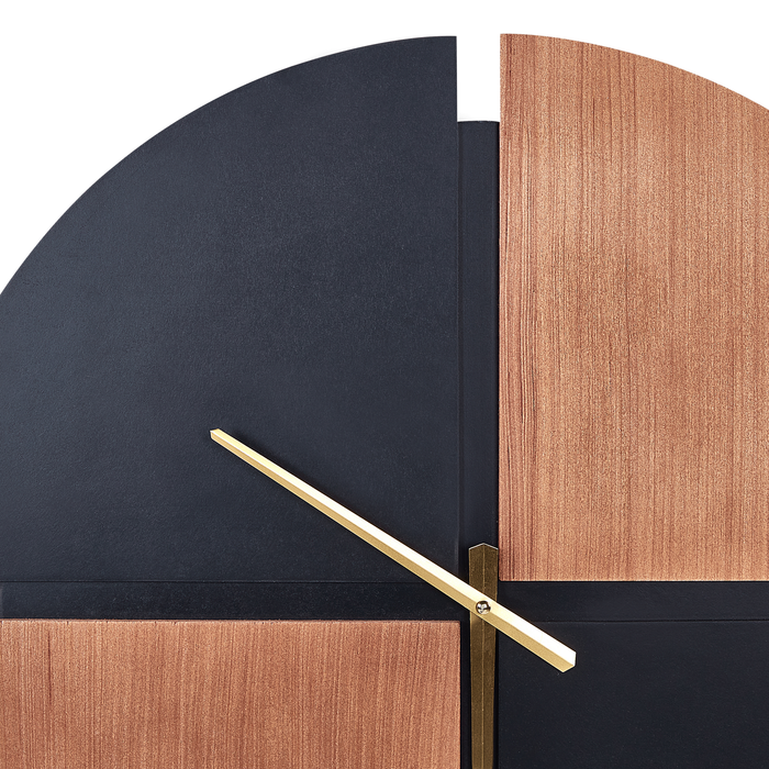 Beliani - ARAMON - Wandklok - Lichthout|Zwart - Ijzer