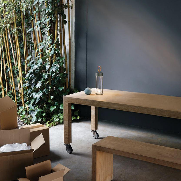 Flos InVitro Unplugged tafellamp LED oplaadbaar donkerbruin