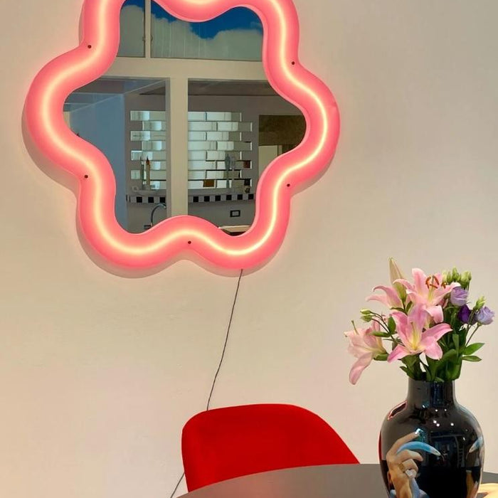 Seletti Supercurve Flower spiegel met verlichting 119x108 roze