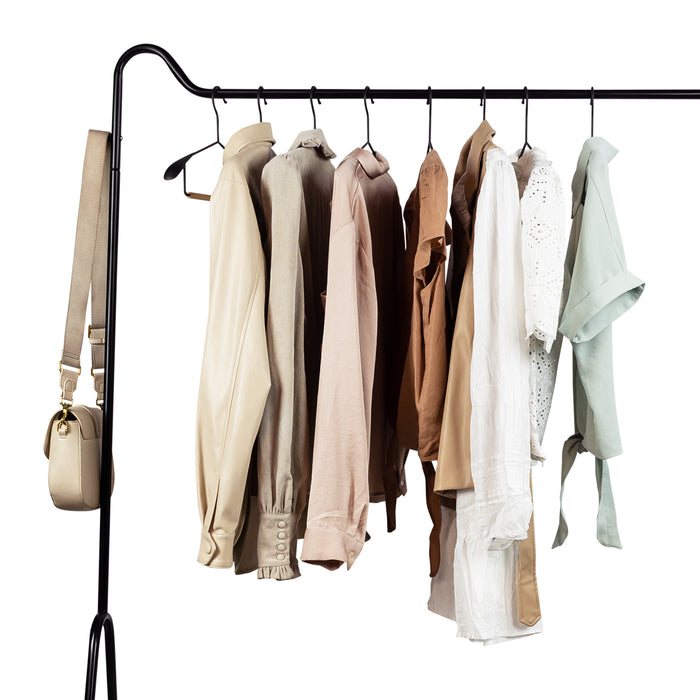 QUVIO Kledingrek met schoenen opbergruimte - Metaal - Zwart