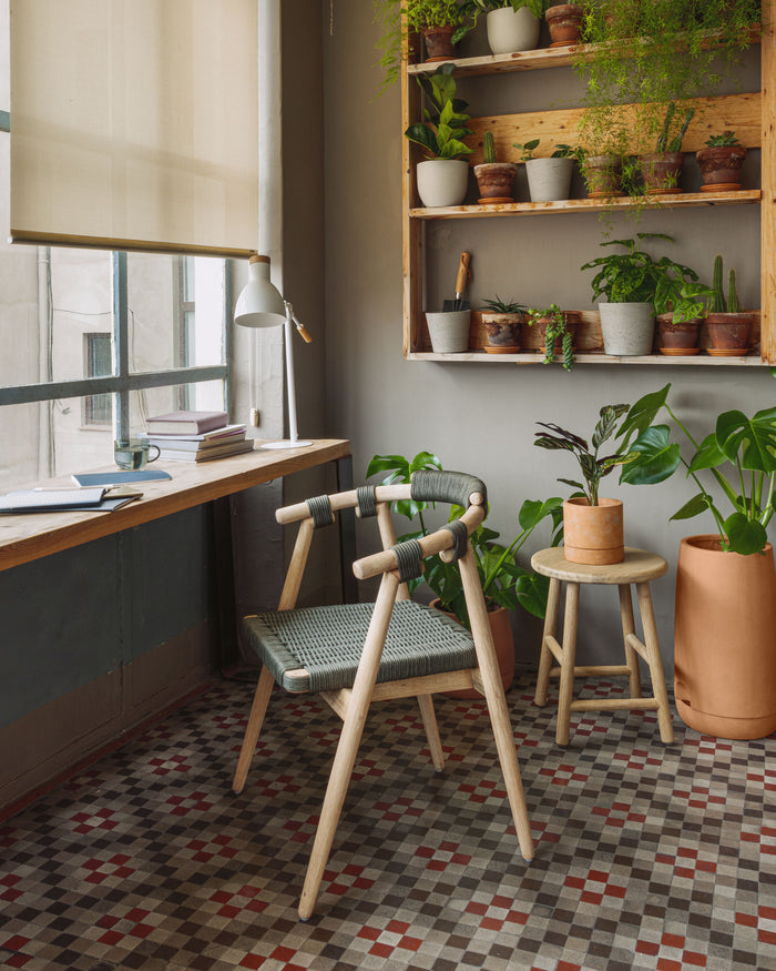 Kave Home - Majela stoel in massief 100% FSC eucalyptus met eiken