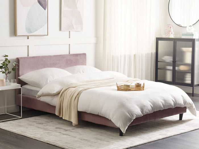 Beliani - FITOU - Bekleding bed - Roze - 140 x 200 cm - Fluweel