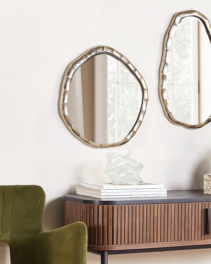 Beliani - ANGKE - Wandspiegel - Goud - Aluminium