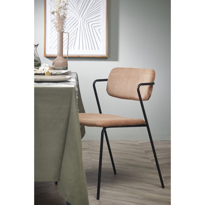 d4a13a55-e72a-46dd-9c1b-c92045a0bddd-afbeelding6.jpg (8054568)