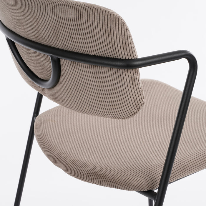 9d3b68b6-aa89-4c8c-835f-0860a700a928-afbeelding4.jpg (8054674)