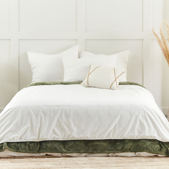 Beliani-RHEA-Verzwaringsdeken hoes-Wit-150 x 200 cm-Polyester