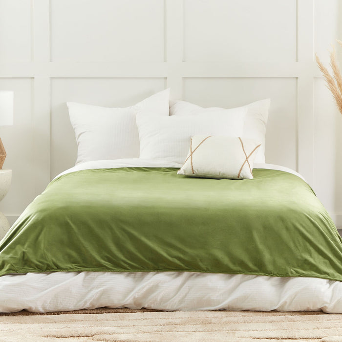Beliani-RHEA-Verzwaringsdeken hoes-Donkergroen-150 x 200 cm-Polyester