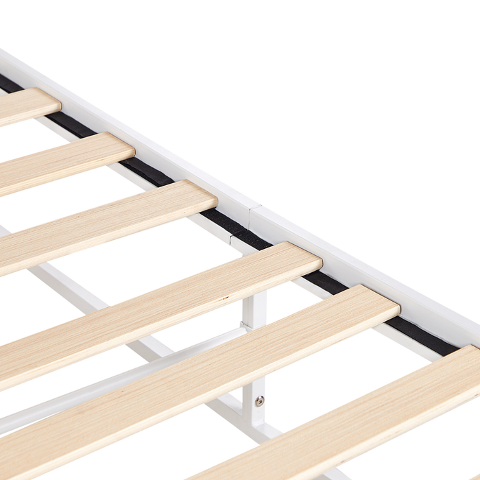 Beliani - VIRY - Tweepersoonsbed - Wit - 160 x 200 cm - Metaal