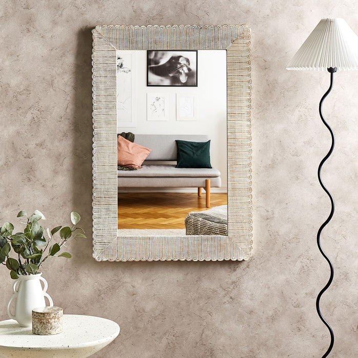 Beliani - BAUGY - Wandspiegel - Gebroken wit - Mangohout