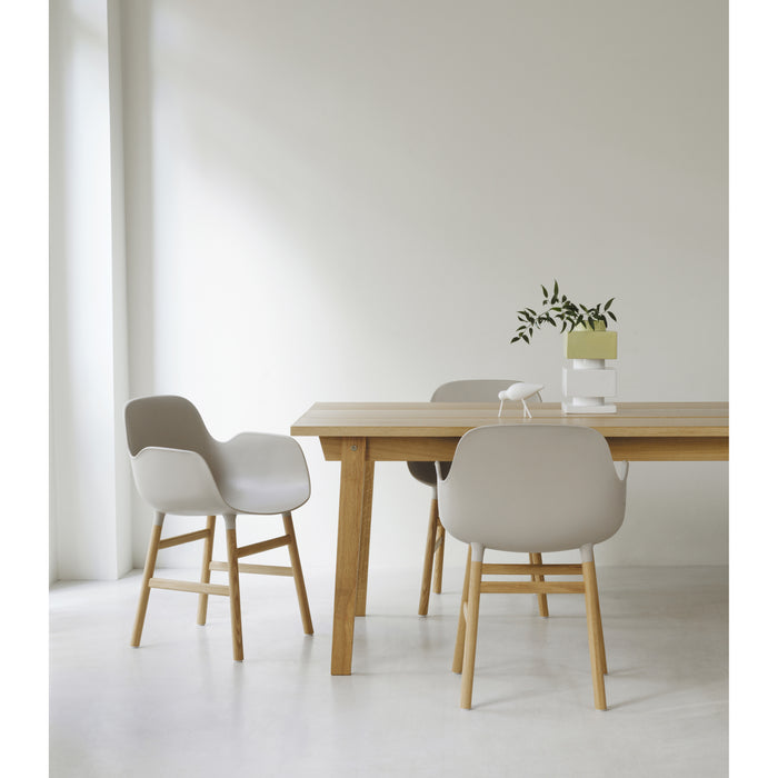 Normann Copenhagen Form Stoel met Armleuning - Eiken - Bruin