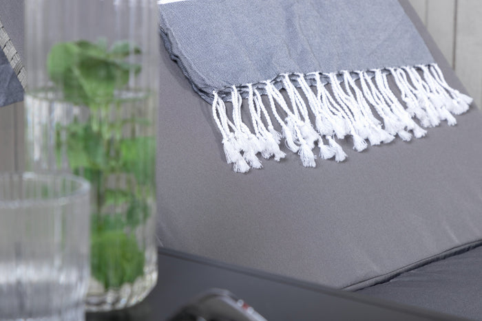 Rebellenclub Dayli Tuin Ligbed - Grijs