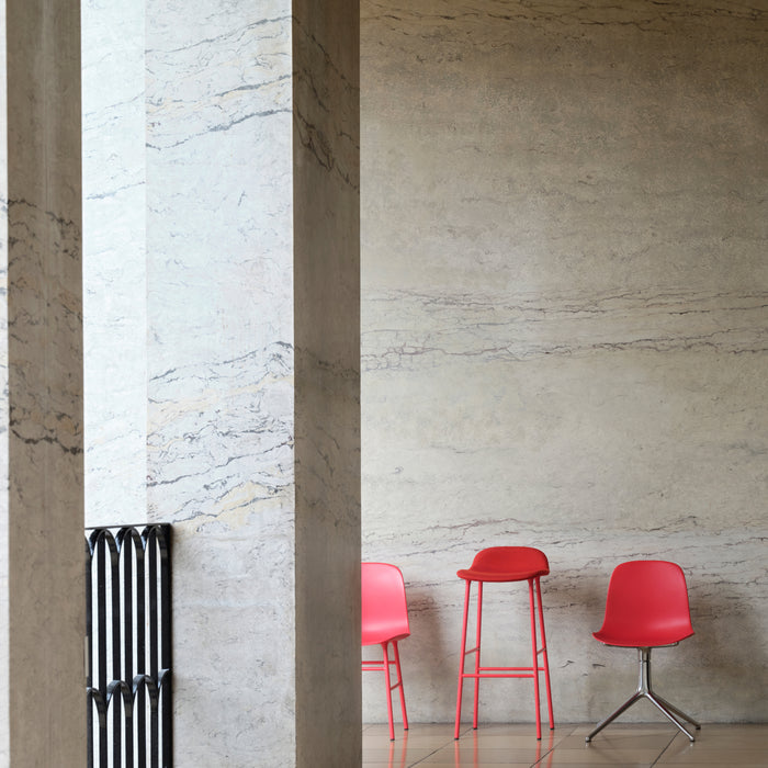 Normann Copenhagen Form Barkruk Low 65 cm - Staal - Bright Red