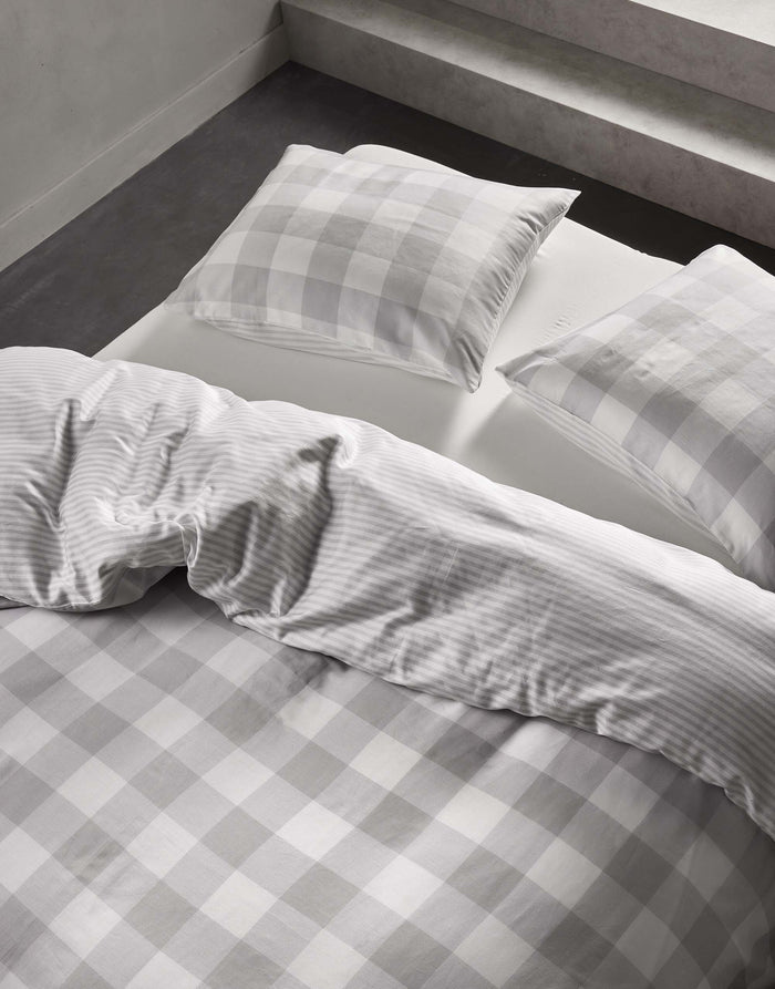 Essenza Chess Dekbedovertrek 240 x 220 cm - Grijs