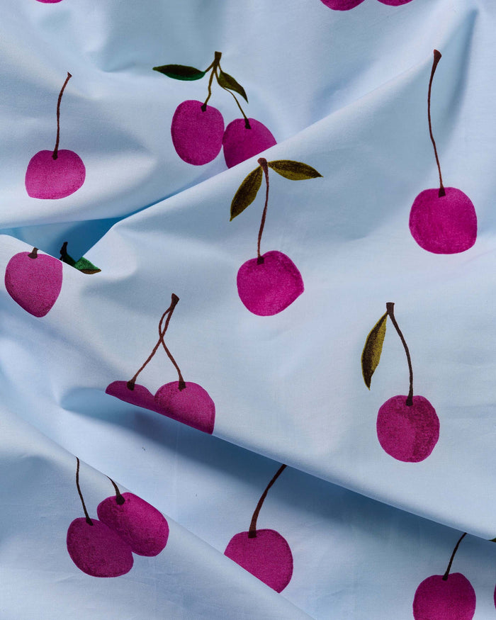 Essenza Zesty cherry Dekbedovertrek 240 x 220 cm - Ijsblauw