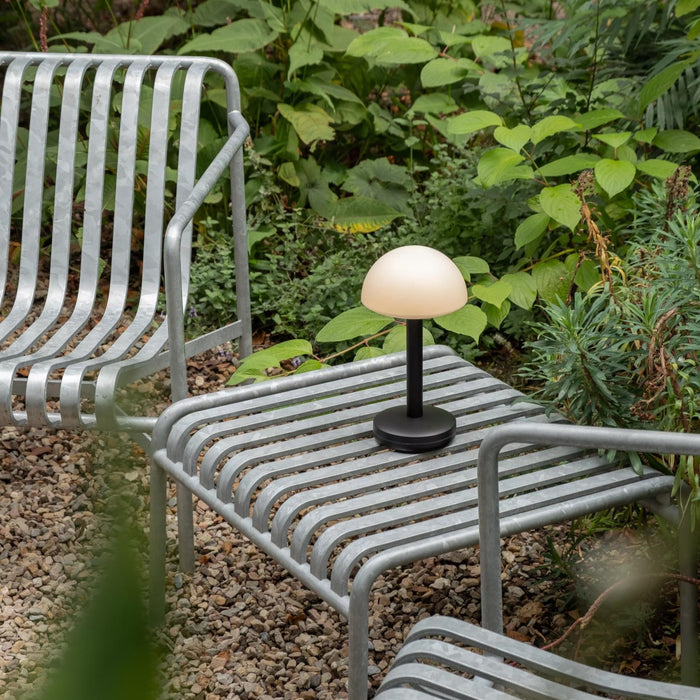 Humble Bug Oplaadbare Tafellamp - Black Frosted