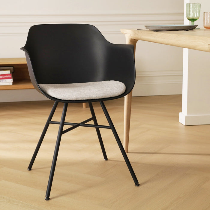 Nolon Noa-Liz Eetkamerstoel Zwart - Beige Kussen - Zwarte Poten