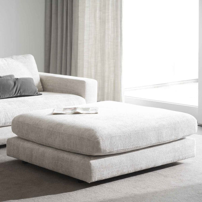 Rowico Home Duncan Hocker - Lichtgrijze Stof