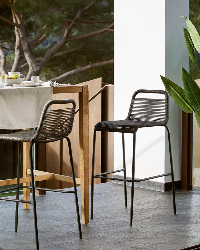 Kave Home - Lambton kruk in zwart touw en staal met zwarte afwerking