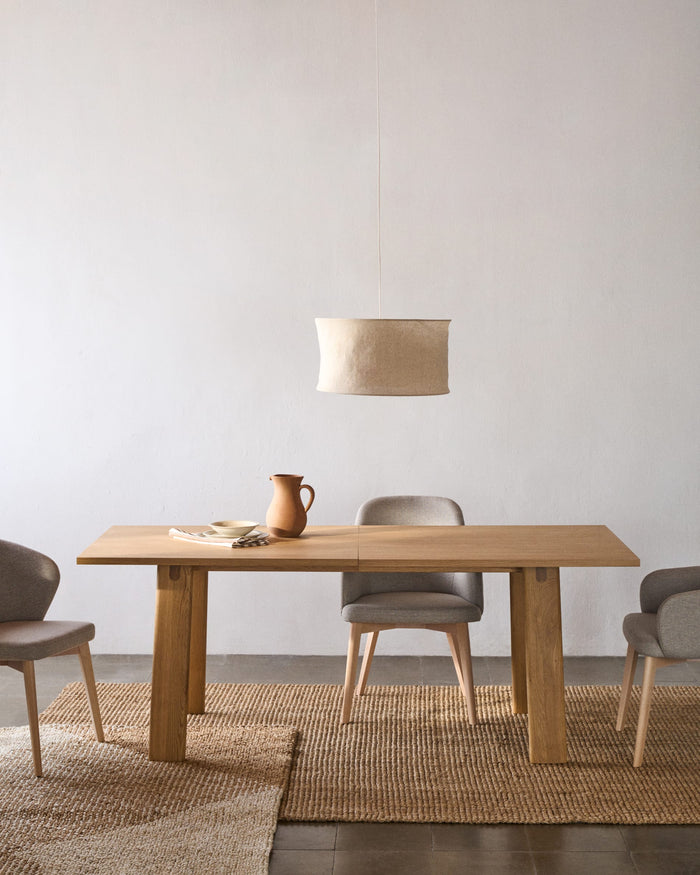 Kave Home - Uitschuifbare tafel Arlen van fineer en massief eikenhout