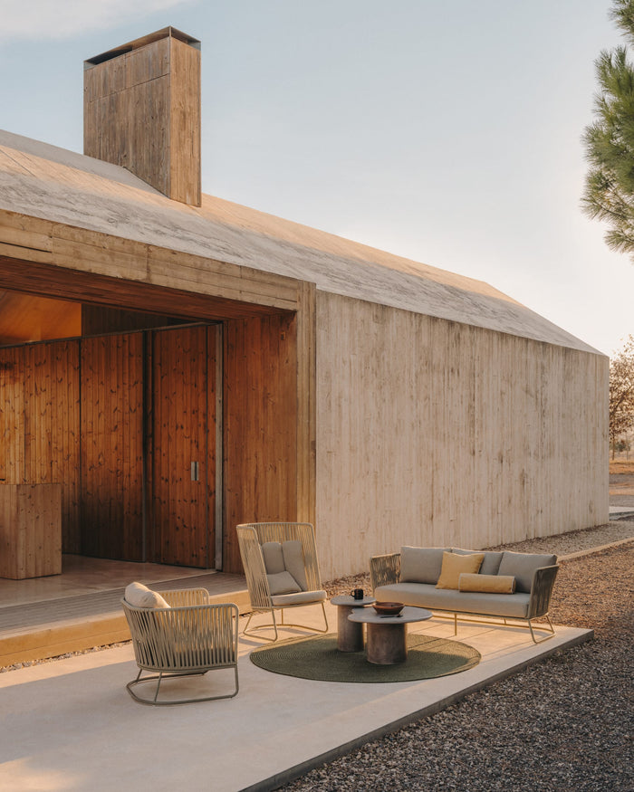 Kave Home - Outdoor-fauteuil Saconca van touw en groen gegalvaniseerd