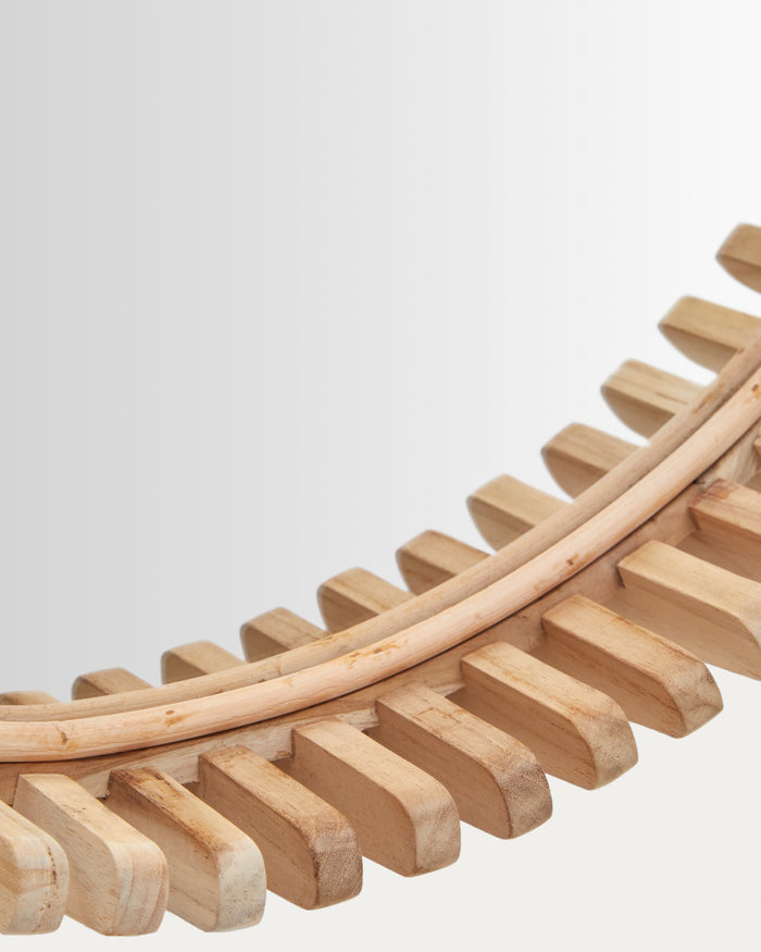 Kave Home - Polke spiegel van teakhout Ø 60 cm