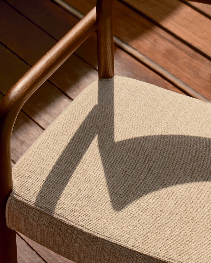 Kave Home - Stoel Falconera afneembare hoes massief eikenhout met