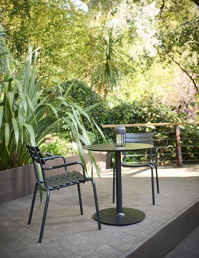 Houe Alua tuinstoel met armleuning Olive Green