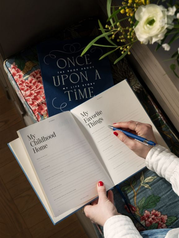 Printworks Fill-in Books - Once Upon a Time - Familie Invulboek