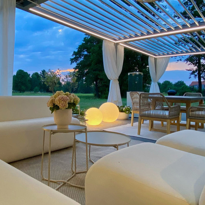 QAZQA Moderne buitenlamp wit 56 cm IP44 - Nura