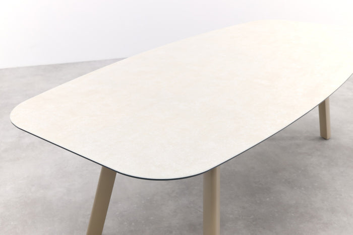 Taste Manolo tuintafel 240x103 cm. - Deens ovaal - Latte