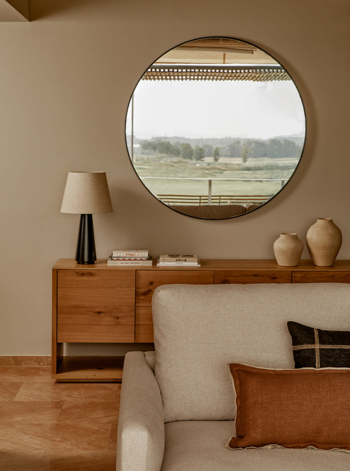 Kave Home - Torrent metalen tafellamp met zwart geschilderde afwerking