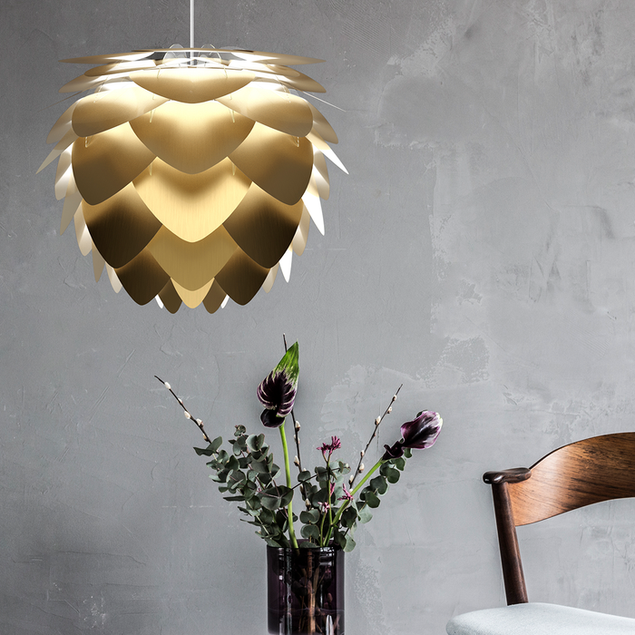 Umage Aluvia Medium hanglamp brushed brass - met koordset zwart - Ø 59