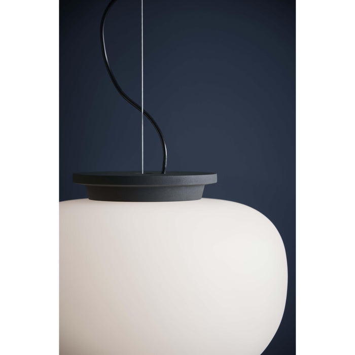 Frandsen Supernate hanglamp Ø28 opal white|black