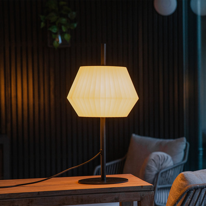 QAZQA Moderne buiten tafellamp zwart met witte kap IP44 - Robbert